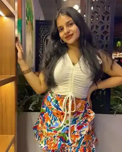 Escorts Service Budge